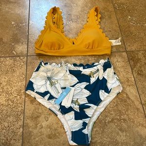 NWT Cupshe Live Life on the Beach two-piece suit sz Large